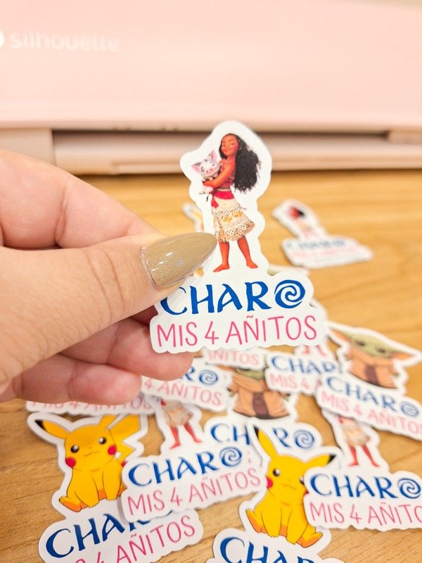 Producto - PLANCHA DE STICKERS AUTOADHESIVO PRUBA DE AGUA