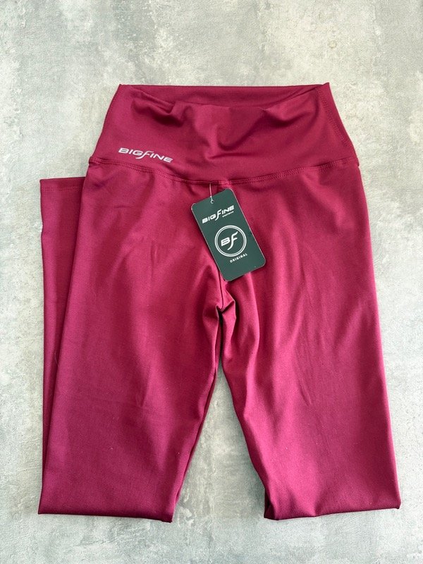Producto - CALZA CLASICA BORDO