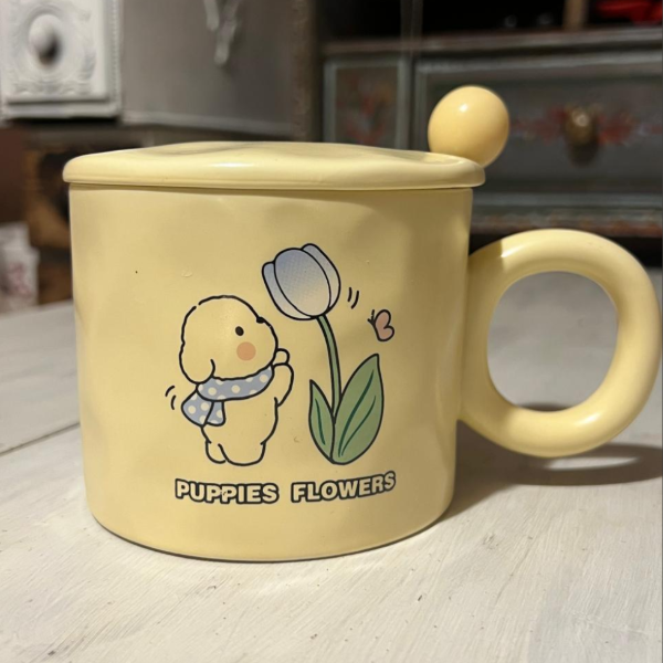 Producto - Taza temática de cerámica Puppies flowers