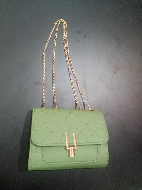 Producto - Cartera Oliva