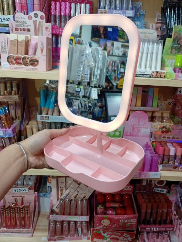 Producto - Espejo con luz y base