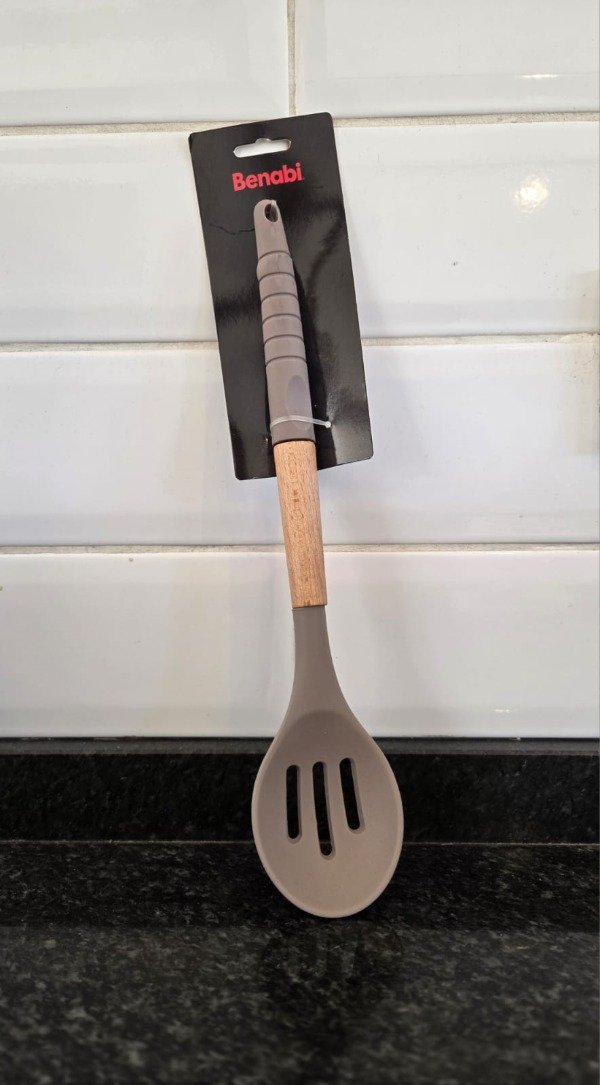 Producto - Espumadera de silicona "Benabi"