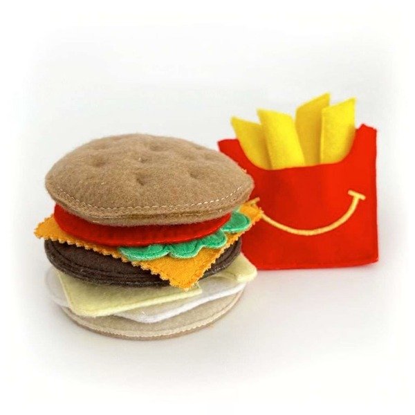 Producto - Hamburguesa en combo con papas.