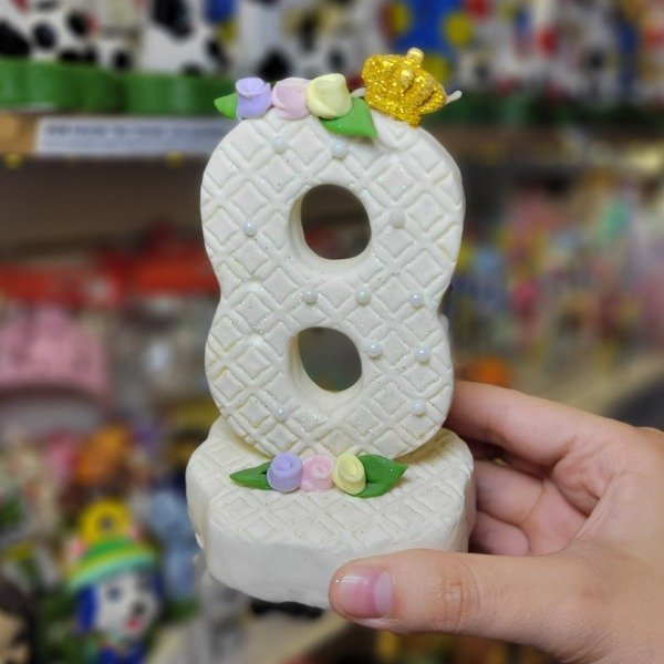 Producto - Vela número de porcelana temática CORONA N 8 color blanco