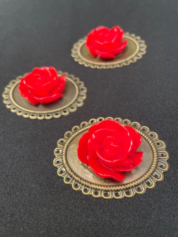 Producto - Broche flor rojo filig