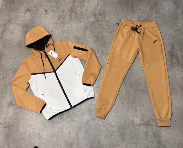 Producto - Conjunto tech combinado 8