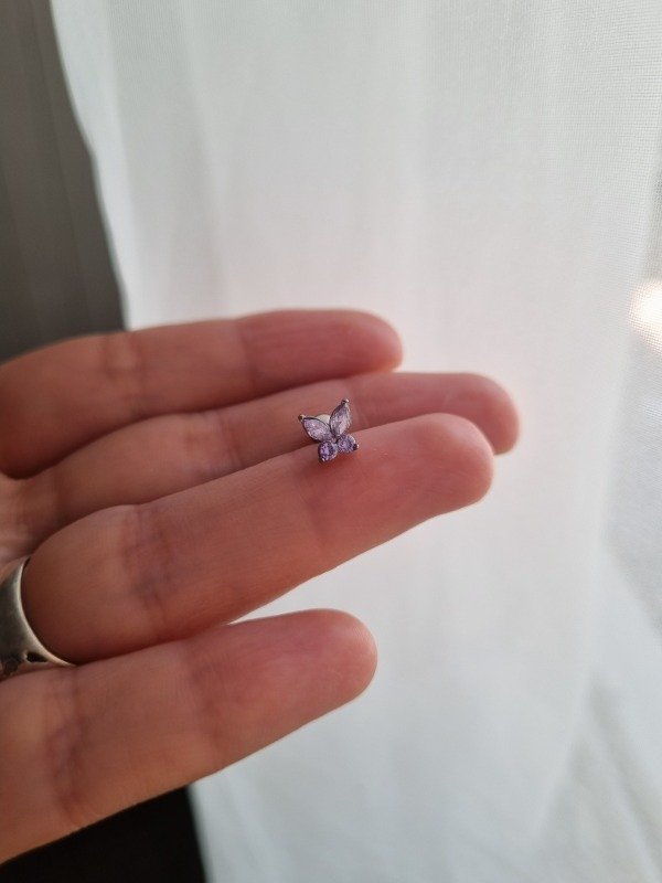 Producto - Piercing helix mini mariposa lila aq