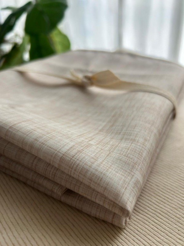 Producto - Medio Mantel Impermeable Lino Beige