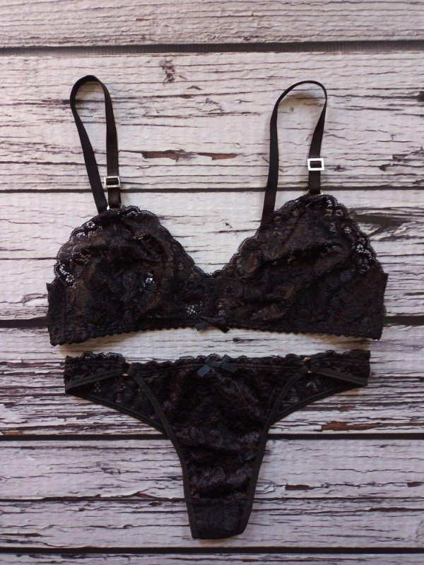 Producto - CONJUNTO HELENA