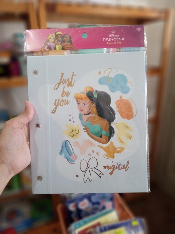 Producto - Carpeta escolar Ezco N3 Princesas Justo be You magic