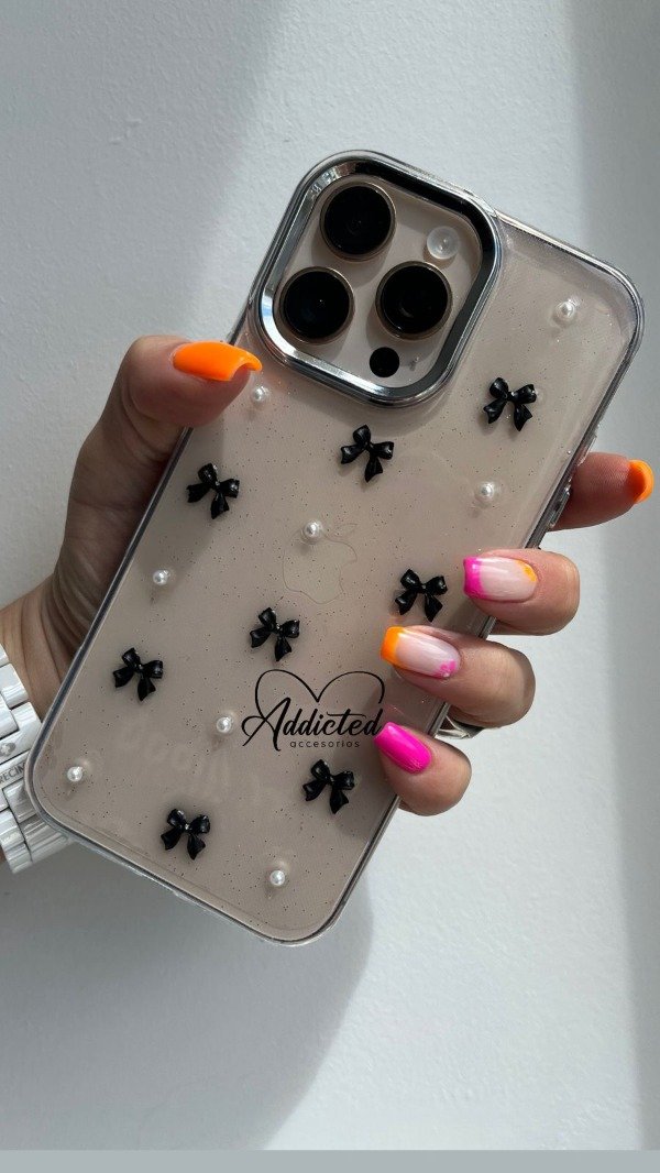 Producto - Case moños negros y perlas