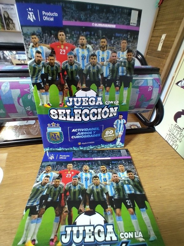 Producto - Juega con la Selección Argentina AFA Oficial con stickers