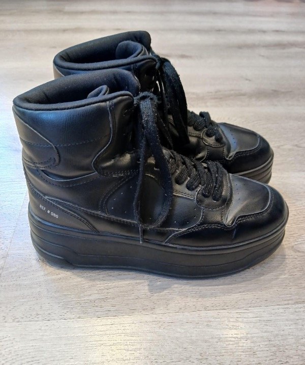 Producto - Botitas BERSHKA (37)