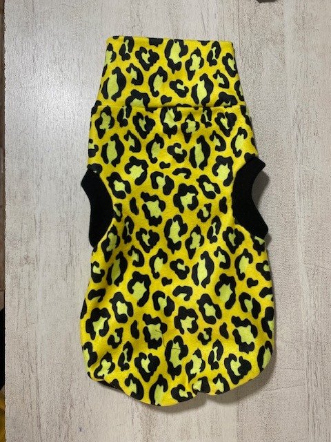 Producto - TERMOPOLAR ANIM PRINT AMARILLO
