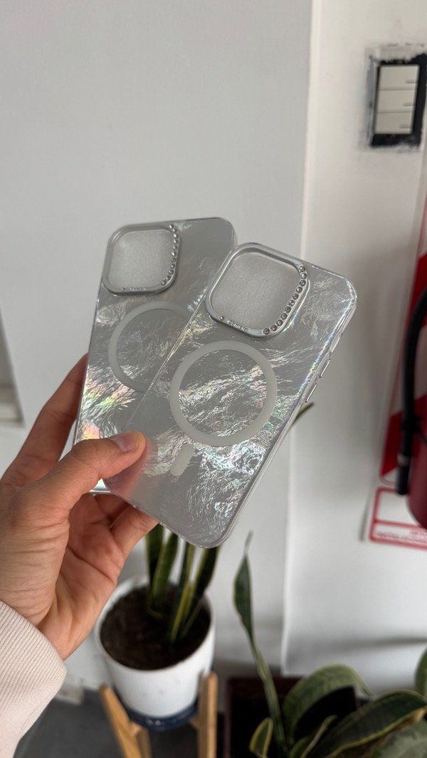 Producto - Funda ÁMBAR MG (Iphone 14 pro)