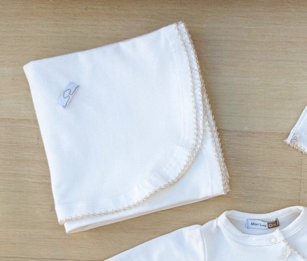 Producto - Manta  de Jersey  Natural con Picot Bordado