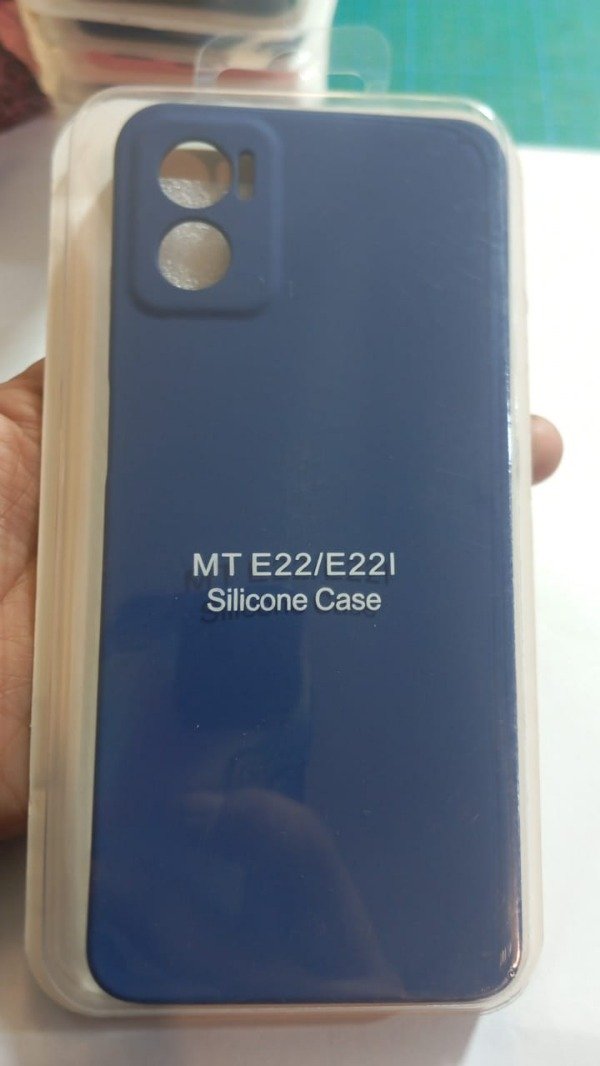 Producto - Funda Silicone Case Azul para Moto E22 - E22i