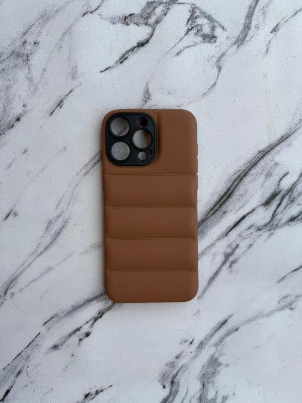 Producto - Puffer marron + cubrecamara negro