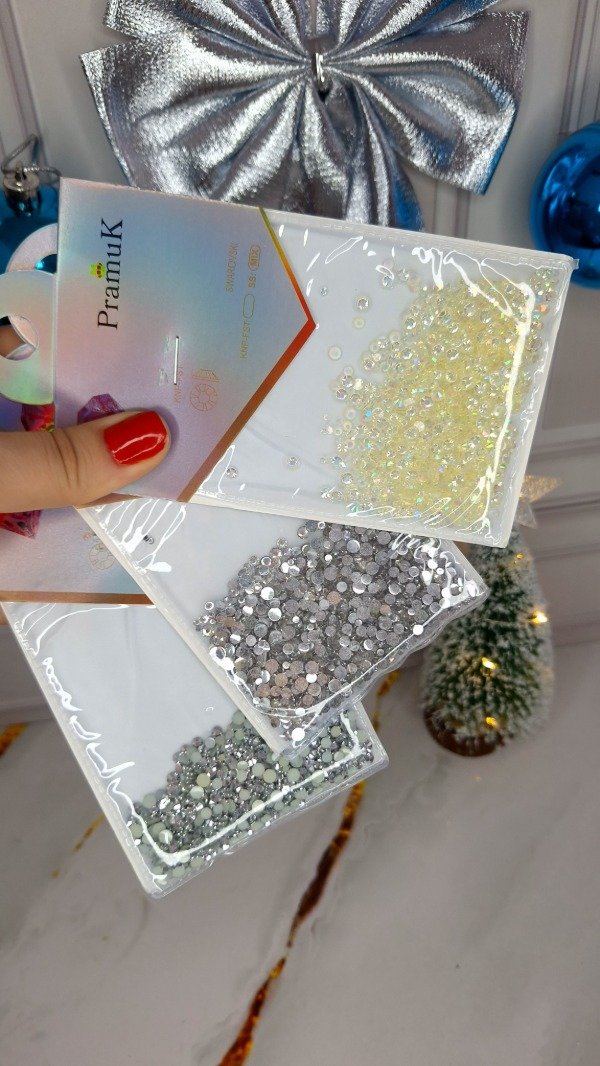 Producto - Strass para uñas en bolsita