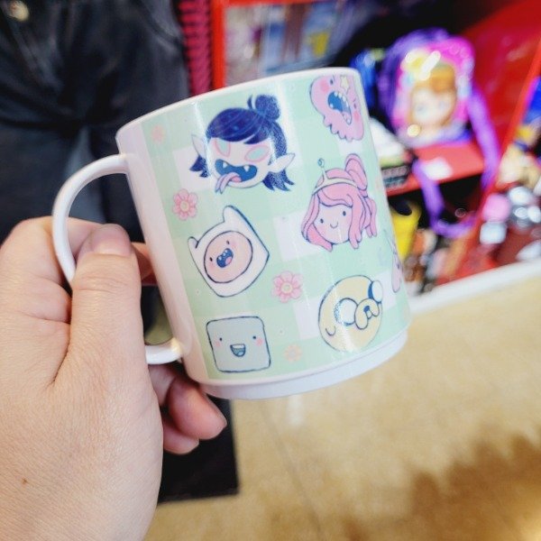 Producto - TAZA DE POLIMERO HORA DE AVENTURA