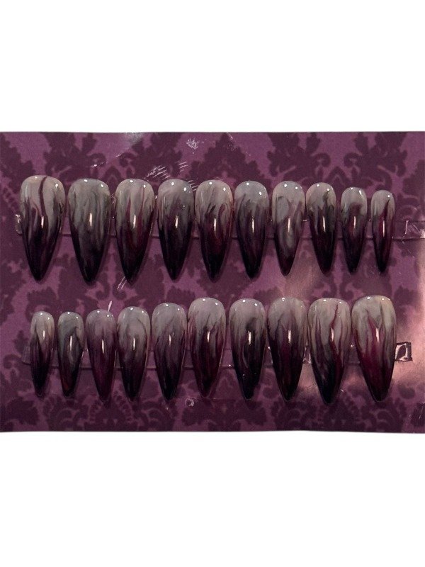 Producto - Uñas press-on Vampyr
