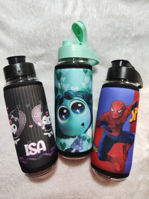 Producto - Botellas con funda de simil neoprene