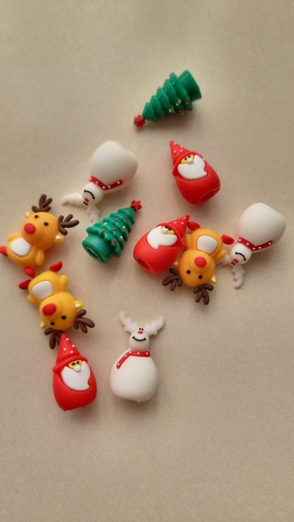 Producto - Tapa protectora de TIJERA y AGUJAS/ NAVIDEÑOS 1