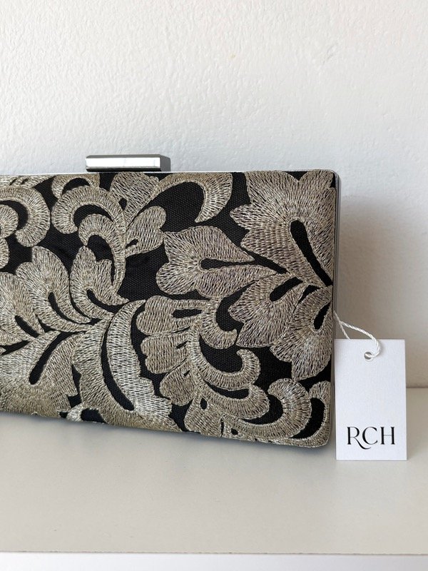 Producto - Clutch bordado