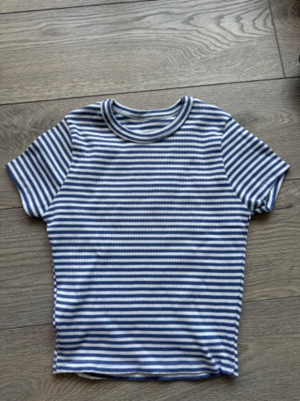 Producto - Remera rayada