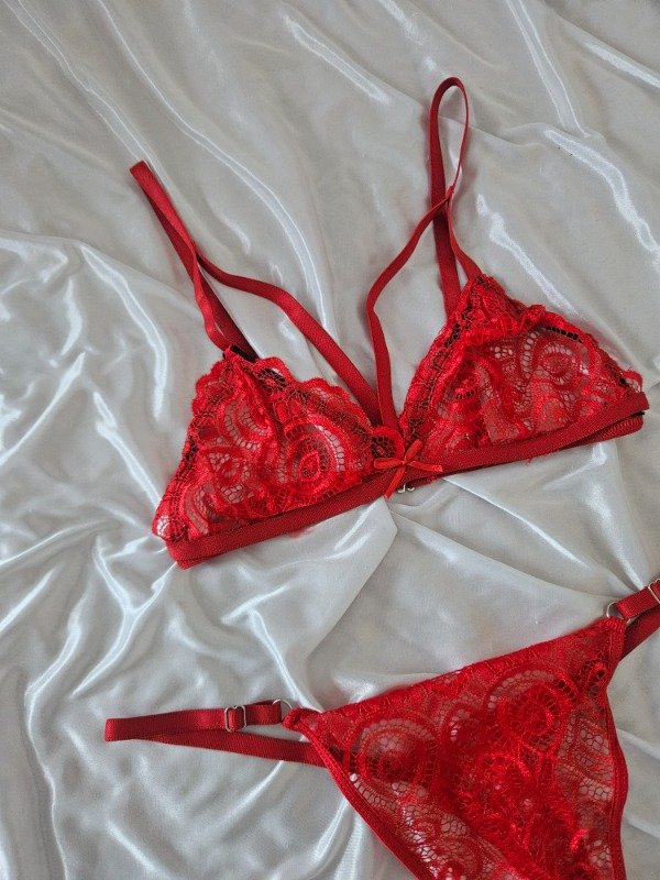 Producto - CONJUNTO DE ENCAJE DOBLE TIRA ROJO (A09 A)