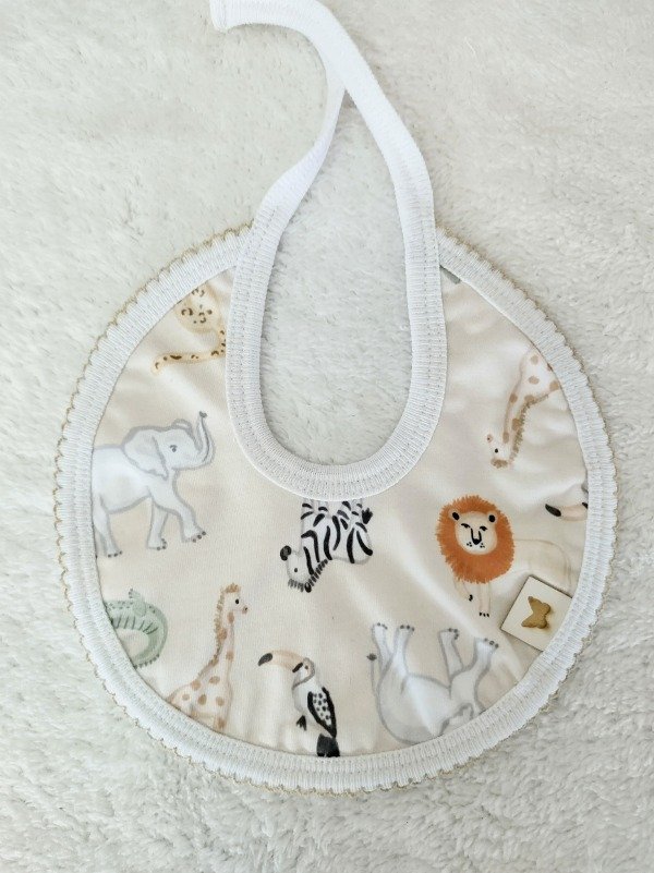 Producto - Babero redondo Selva en beige
