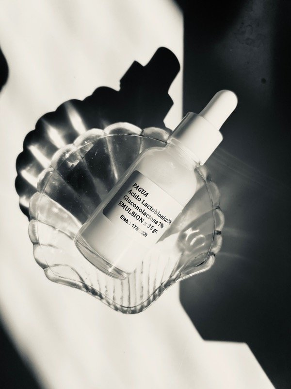 Producto - EMULSIÓN RENOVADORA