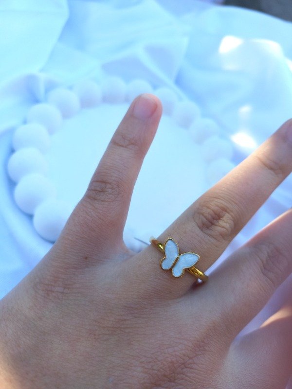 Producto - anillo mariposa (blanco)