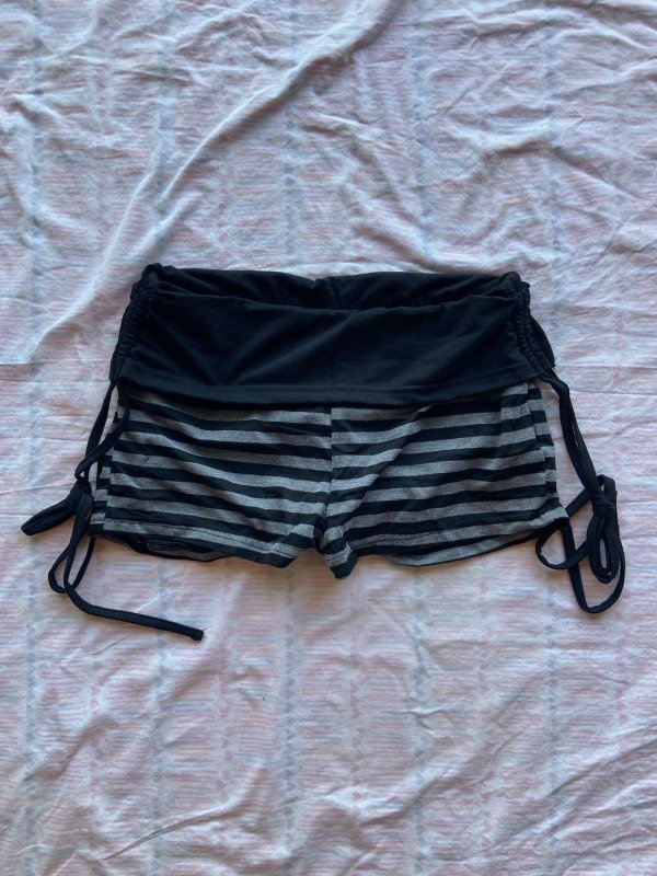 Producto - Micro short dark