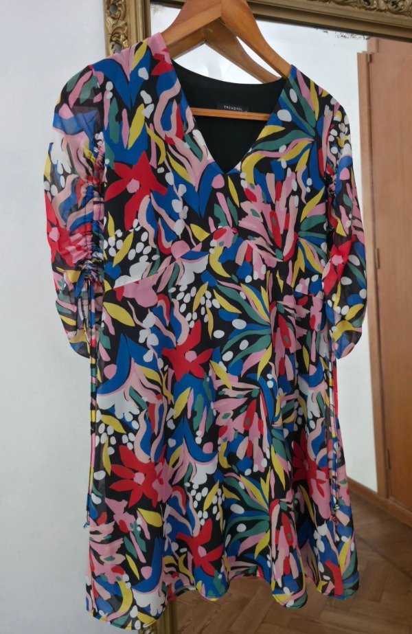 Vestido colores contrastantes — imagen 4