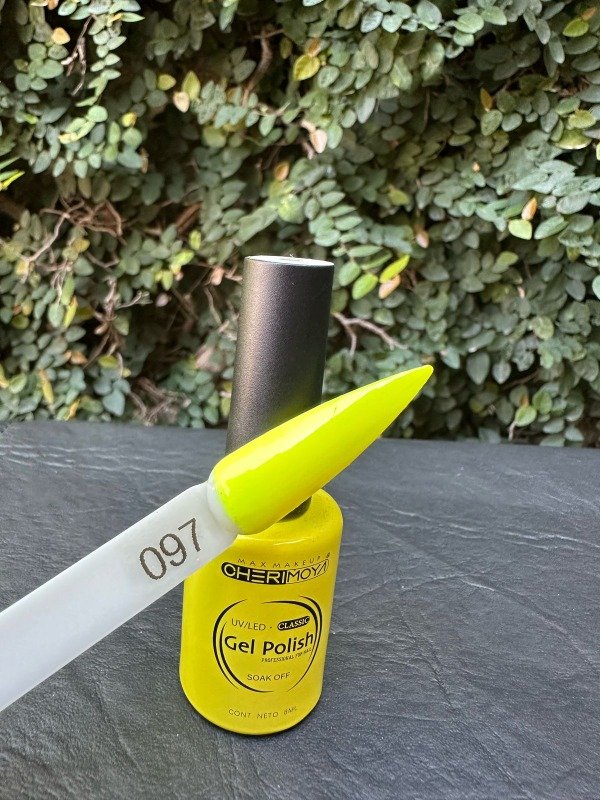 Producto - Esmalte semi Cherimoya 8ml. 097