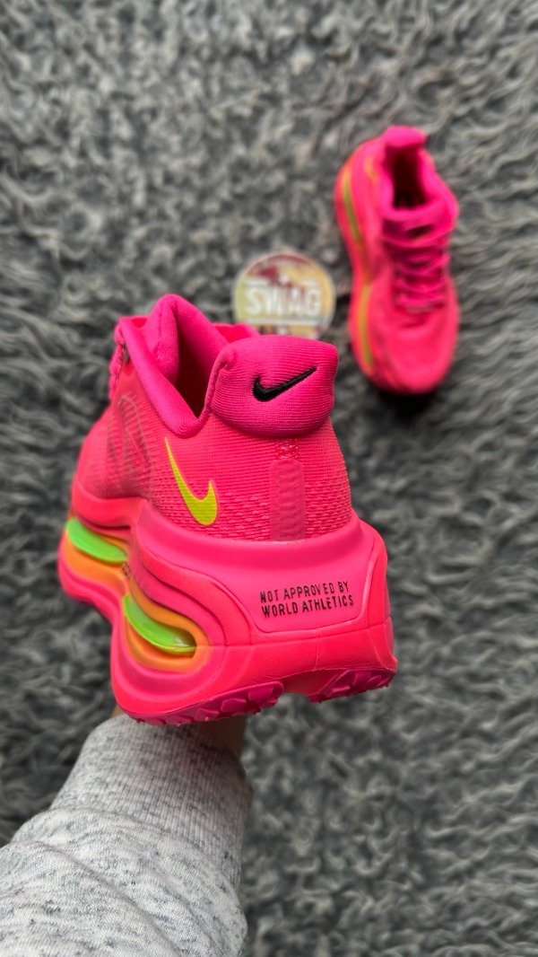 Producto - AIR MAX VOMERO HYPER PINK - 2