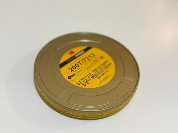 Producto - Kodak Vision 3 200T 16mm 122m - Código 7213