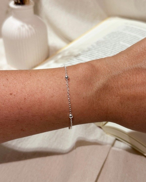 Producto - Pulsera fina con bolitas AB