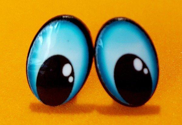 Producto - Ojos ovalados de color