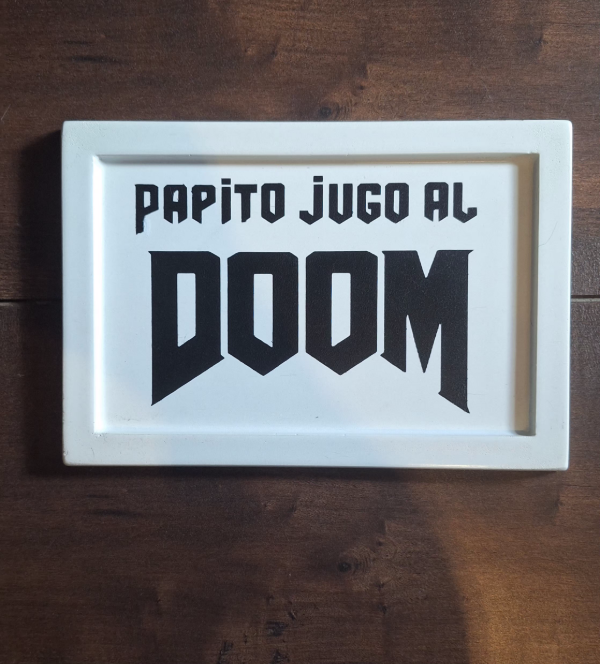 Producto - Bandeja Rectangular Papito Jugó al Doom