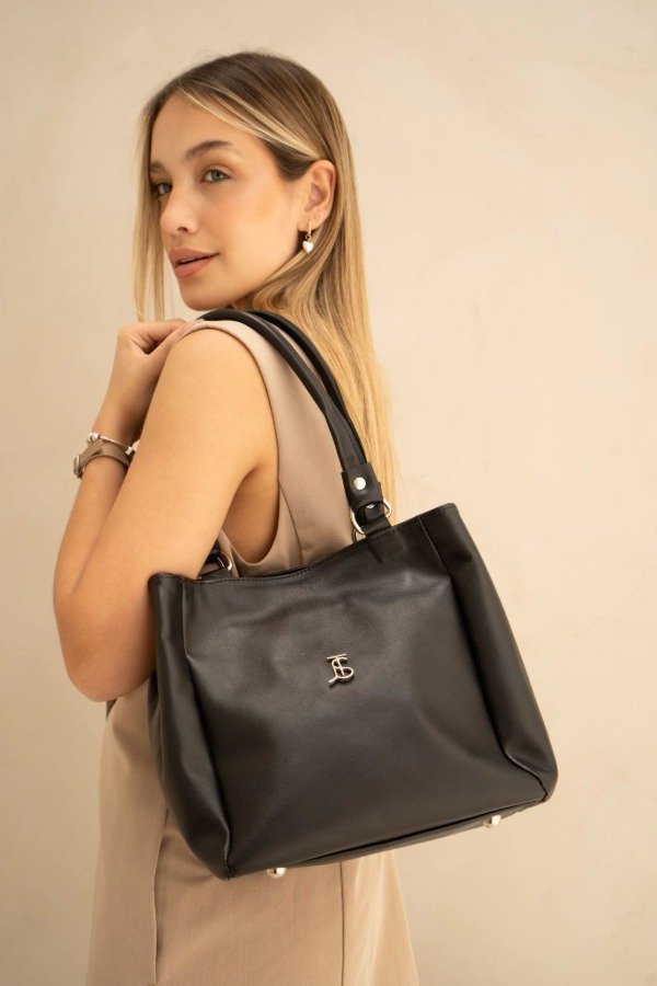 Producto - Bolso Neriah de cuero negro