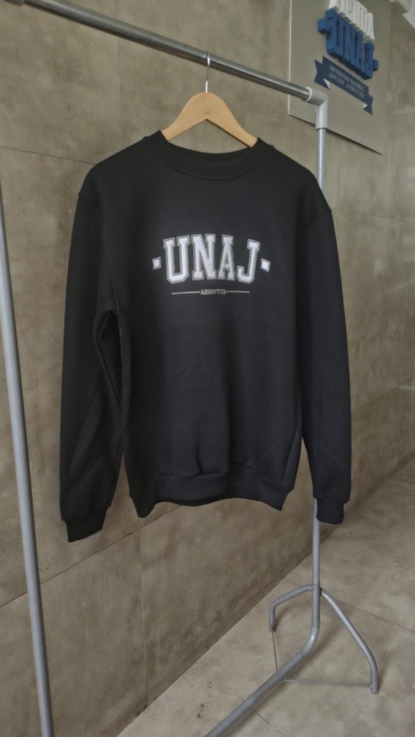 Producto - Buzo Cuello Redondo Negro