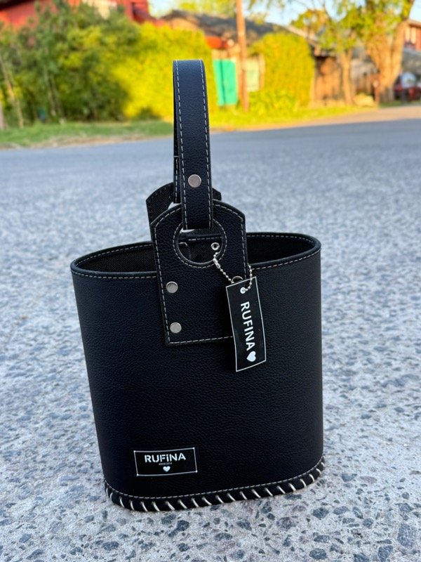 Producto - Canasta matera ovalada negra