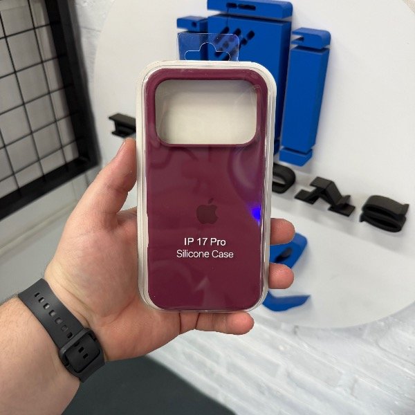 Producto - Silicone Case Vino - iPhone 17 Pro