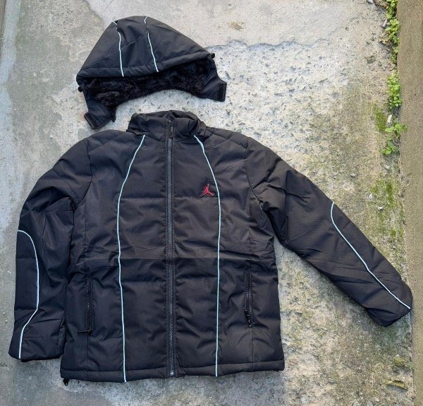 Producto - Campera Jordan con piel - 3
