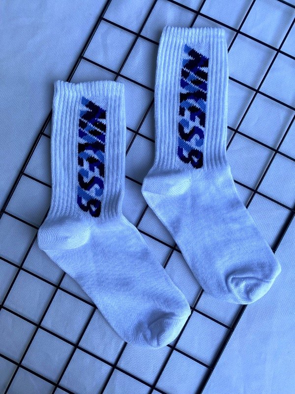 Producto - Medias 3/4, nike sb blancas con celeste y azul