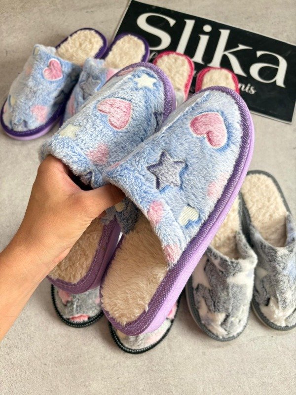 Pantuflas termicas peluditas dama celeste y lila