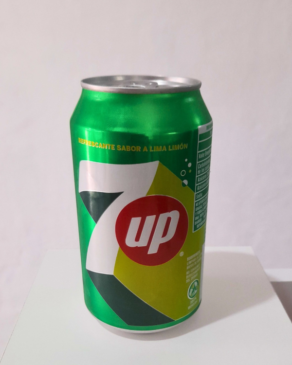 Producto - Lata de 7up