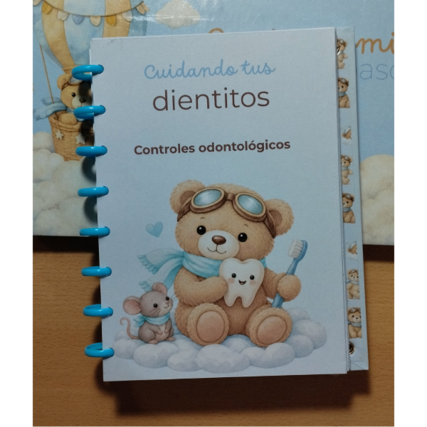 Producto - Contame Mis Primeros Pasos En El Pediatra - Celeste - 3 al cubo - 6